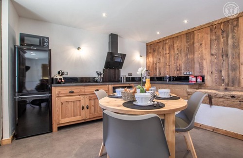Allondaz House | LES HIRONDELLES - ALLONDAZ