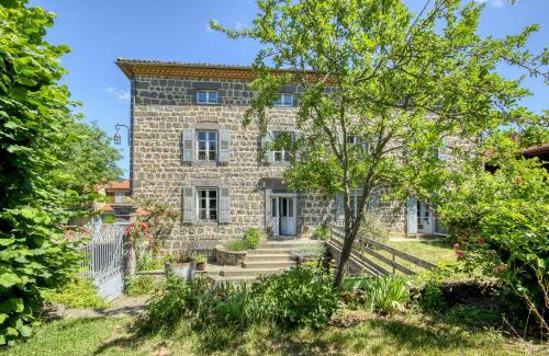 Saint-Ilpize Bed & Breakfast | Les Jardins d'Anna - Chambres d'hôtes