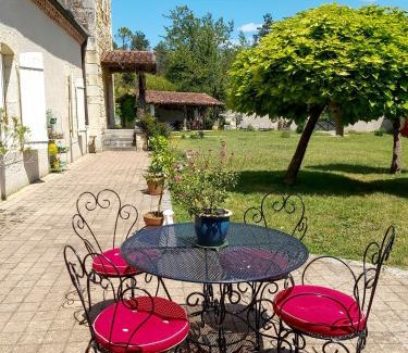 Chateau-l'Eveque Bed & Breakfast | Les Jardins de la Beylie - Chambre d'hôtes