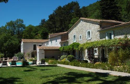 Belcastel-et-Buc Bed & Breakfast | Les Jardins de Soulane B&B - Adults only