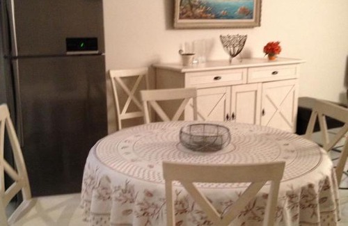 Sainte-Maxime City Centre Apartment | Les locs de Marie