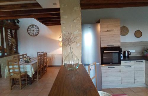 Le Pin-la-Garenne House | Les Merisiers