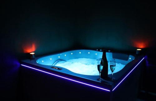 Lichtenberg Apartment | Les Secrets du Château - Love Room