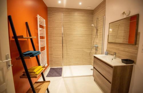 Accolay Apartment | Les Songes de la Tour