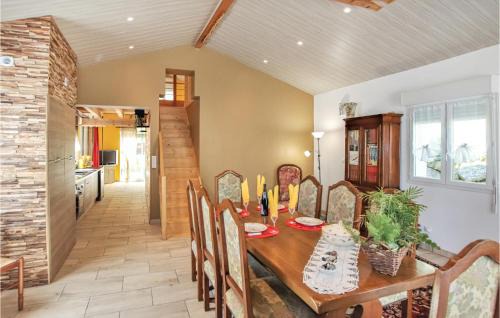 Espenel House | Les Terrasses Du Pierron