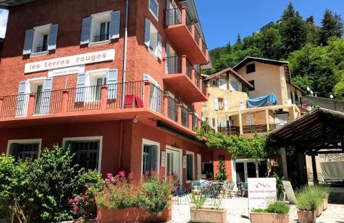 Guillaumes Bed & Breakfast | Les Terres Rouges 06