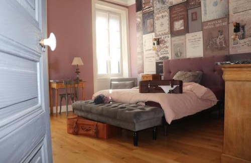 La Tour-du-Pin House | Les Tourelles