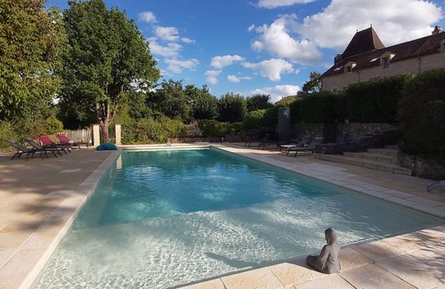 Montcabrier House | Les Tuquettes, charming self-catering cottage in the Lot. Familiar and authentic.