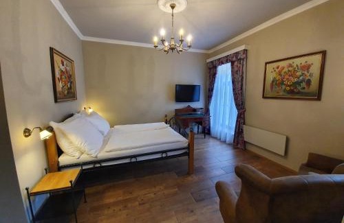 Nova Bystrice Hotel | Lesní Hotel Peršlák