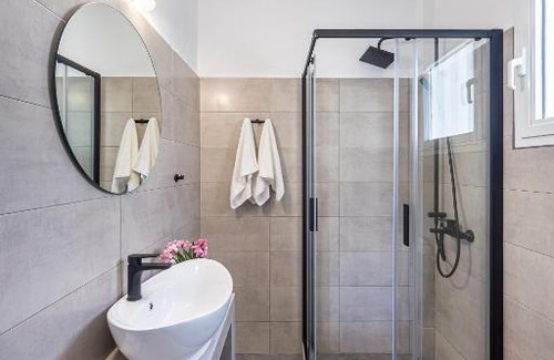 Vissa Apartment | Letta's Apartments