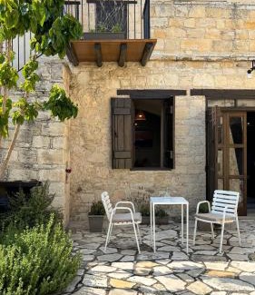 Vasa Koilaniou House | Levanda House - Traditional House