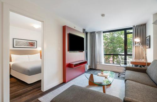 Downtown Vancouver Hotel | Level Vancouver Yaletown - Seymour