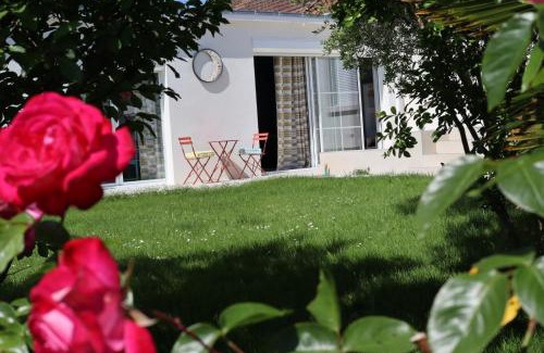 Nantes Nord House | Li li et rose - Suite avec jacuzzi privatif