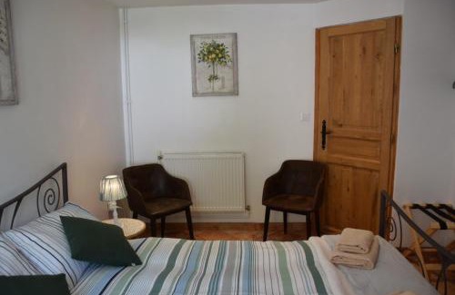 Coussac-Bonneval Bed & Breakfast | Libellule