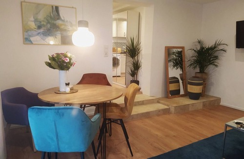 Mimberg Apartment | Liebevoll Eingerichtete Ferienwohnung mit Outdoorwhirlpool und Swimmingpool