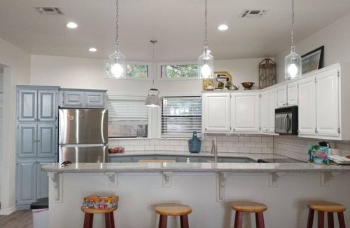 Crockett House | Life Is Better At The Lake