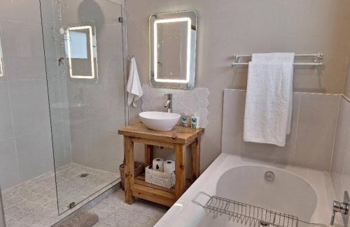 Marina Martinique Apartment | Life on the Canals