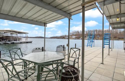 Gravois Mills House | Life's Better At The Lake