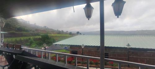 Mahabaleshwar House | Lifeline Villas - Mystic Woods Luxurious 2bhk Villa With Breathtaking Valley View