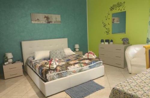 Scordia Bed & Breakfast | Light Blue Room