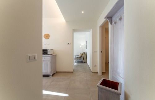 Osigo Apartment | Lighthful Apartment in Valbrona by Wonderful Italy