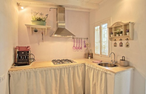 Katsimatika Cottage | Lili Luxury Cottage: Pool, A/C, Wi Fi, lovely gardens