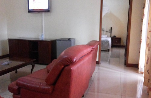 Lira Hotel | Lillian Towers Hotel