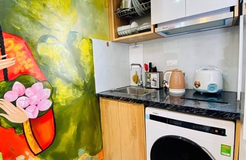 Thuy Khue Apartment | Lilo's Homestay