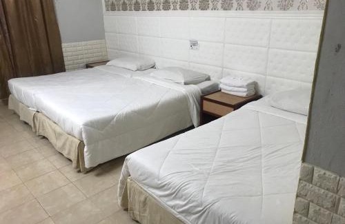 Kampung Gong Rengas Hotel | Lily Budget Hotel
