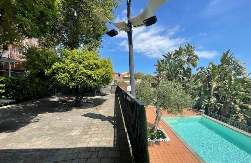 Gravina di Catania Villa | Lily house