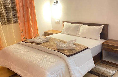 Yuksam Resort | Limboo Homestay: tranquil stay amidst lush greenery