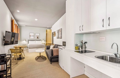 San Lorenzo Apartment | Limehome Cordoba Calle Pozanco - City Center