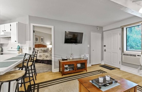 Fontana House | Limited September Dates Remaining – Book Now!