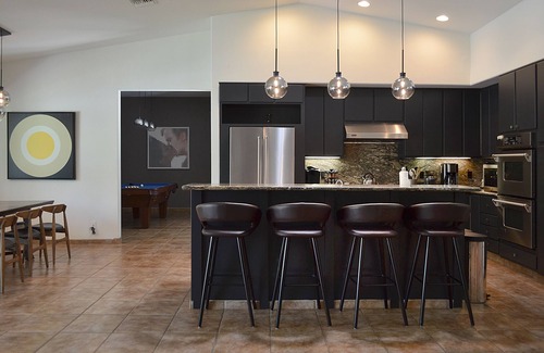 Racquet Club South House | Limonata Palm Springs/Family & Group Estate