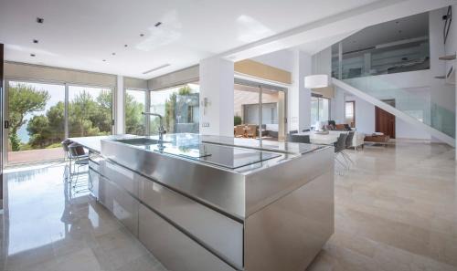 Tamarit Villa | Limonium Deluxe Villa with Private Pool, TarracoHomes