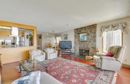 Lincoln Beach Apartment | Lincoln City Oceanfront Condo, Near Lincoln Beach!