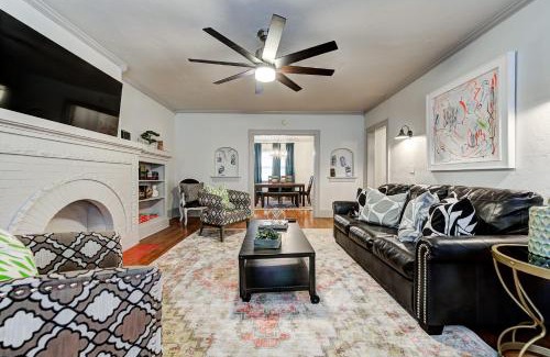 Lincoln Terrace Apartment | Lincoln Lodge A near OU Med Bricktown Arena