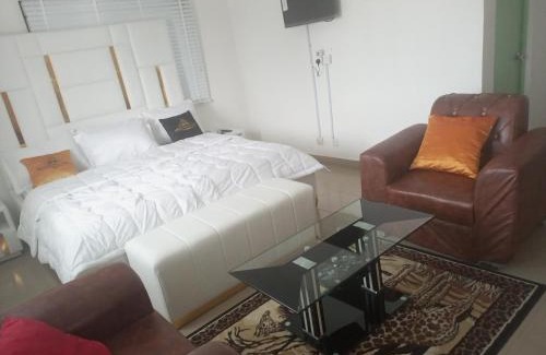 Calabar Hotel | Lincoln Royale Hotel, Calabar
