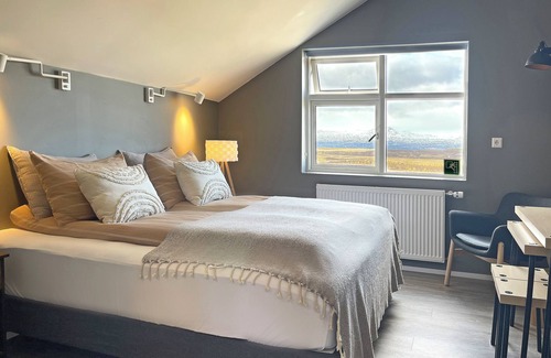 Egilsstadir House | Lindarholl Guesthouse