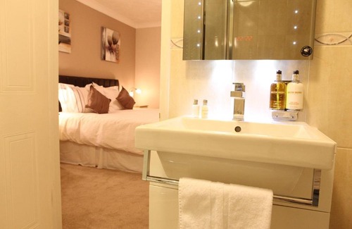 Hillington Bed & Breakfast | Linden Bed & Breakfast
