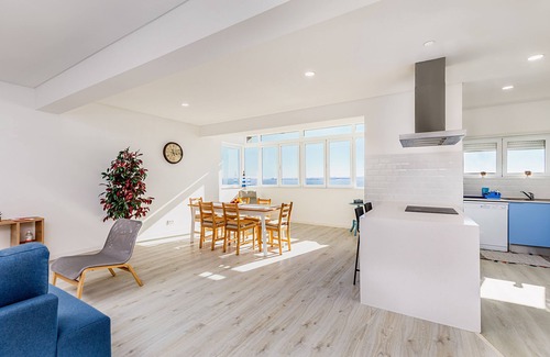 Cacilhas Apartment | Lindo Apartamento a 10 Minutos de Lisboa com Explêndidas Vistas Sobre o rio Tejo