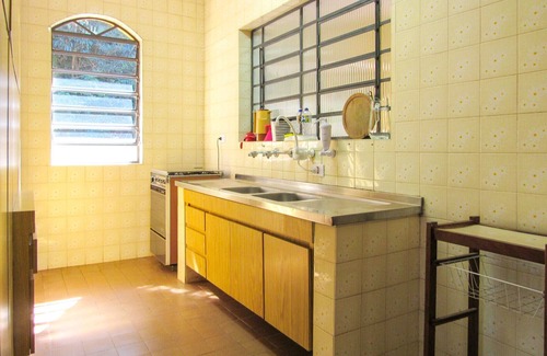 Portao House | Lindo sitio c lago e lazer completo em Atibaia/SP