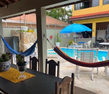 Mongagua House | Lindo Sobrado Amarelo -próximo a praia