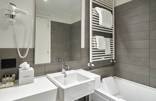 Parma Hotel | Link124 Hotel