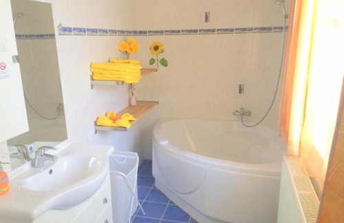 Linz Apartment | Linz Apartment Comfort-Size
