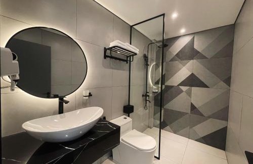 Ninh Kieu Hotel | LION 17 Hotel