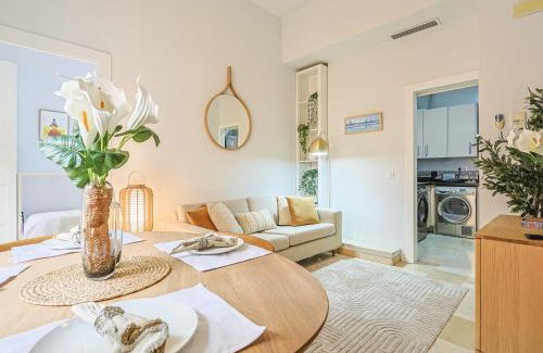 San Bartolome Apartment | Lirios de Sevilla - Vacacional Sevilla