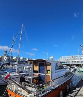 Parque das Nacoes Boat Rental | Lisbon Boat Speedboat G44