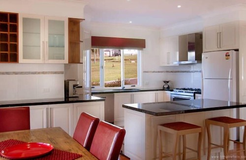 Marysville House | Lithgow Falls - Marysville