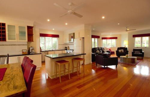 Marysville House | Lithgow Falls Marysville